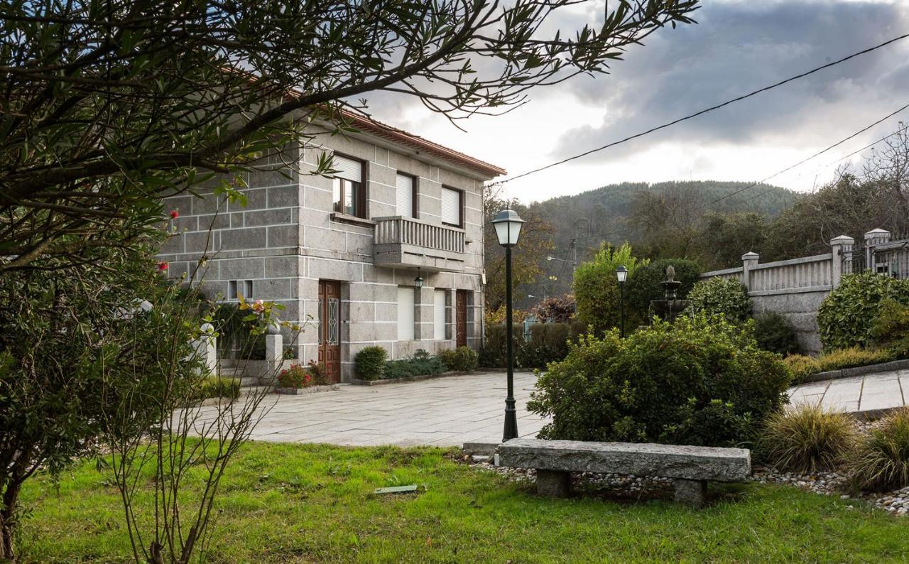 O Eido de Celia Ponteareas Exterior foto